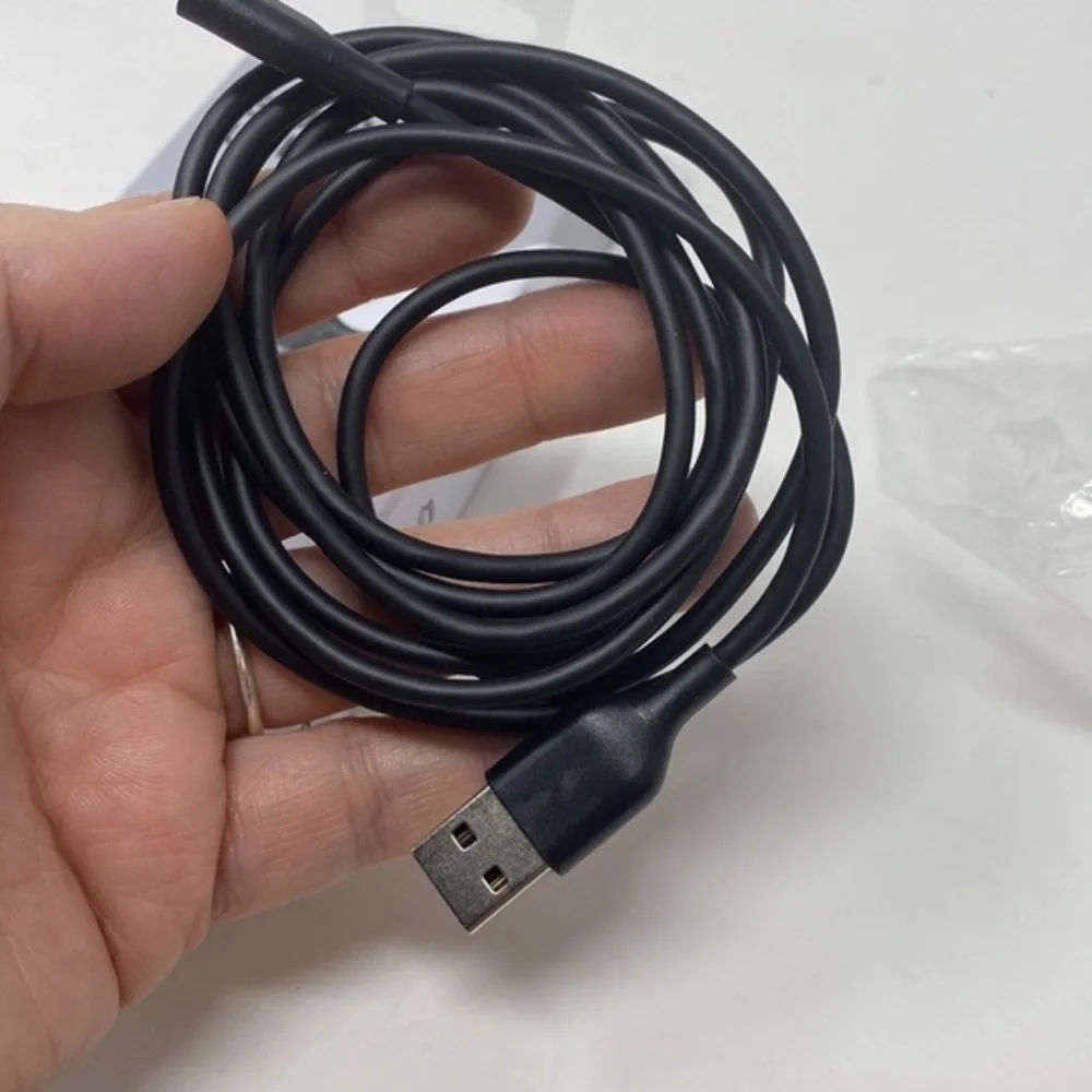 NWT 5’‎ USB-CABLE